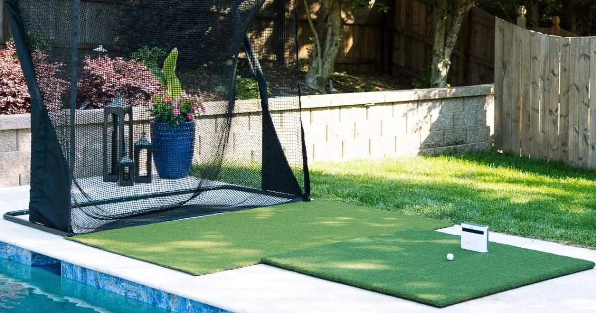 Factors-Influencing-the-Cost-of-Golf-Simulators